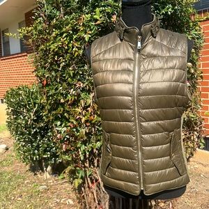 - Love Tree Green Vest